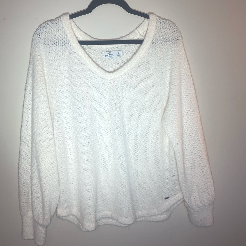 Light weight sweater
